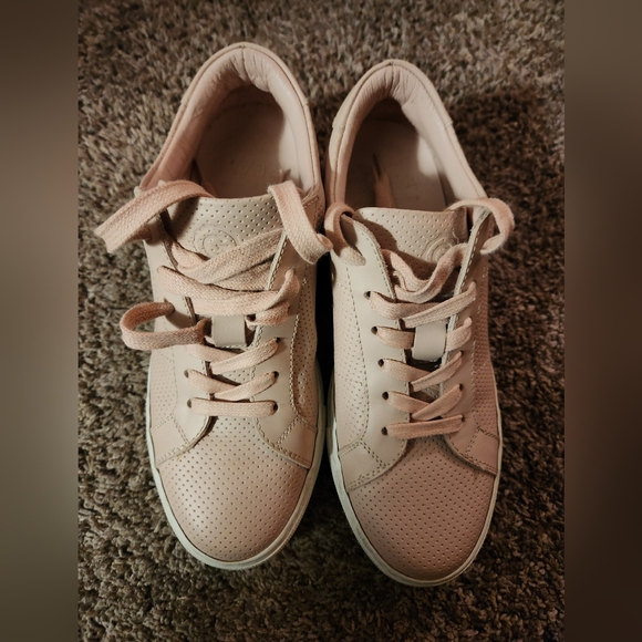 Greats Brooklyn Shoes - Great Brooklyn Size 6 Light Pink